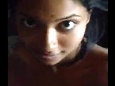 young indian selfie in the shower - XVIDEOS.COM