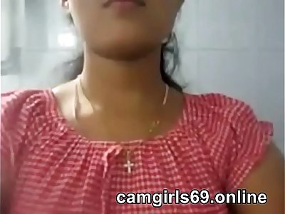Indian girl showing her boobs on web cam