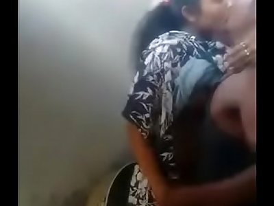 Indian girl and bf sex in bathroom