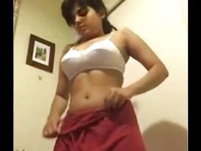 Desi Youthfull Lady Selfie Video