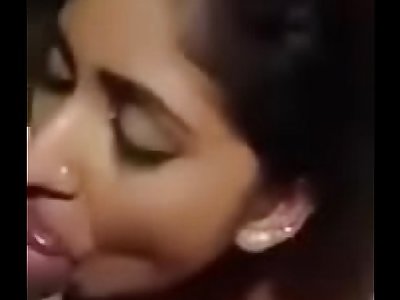 Desi indian Couple, Girl sucking rod like lollipop