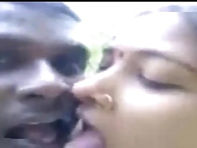 Horny Desi indian village girl torn up jungle by bf in outdoor clear  audio